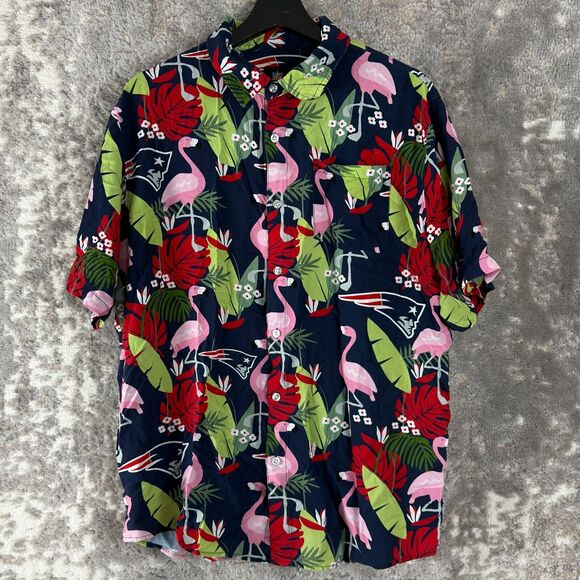 NFL Team Apparel Sz XL Patriots Tropical Flamingo Print Hawaiian Button Shirt Fo - Picture 1 of 10